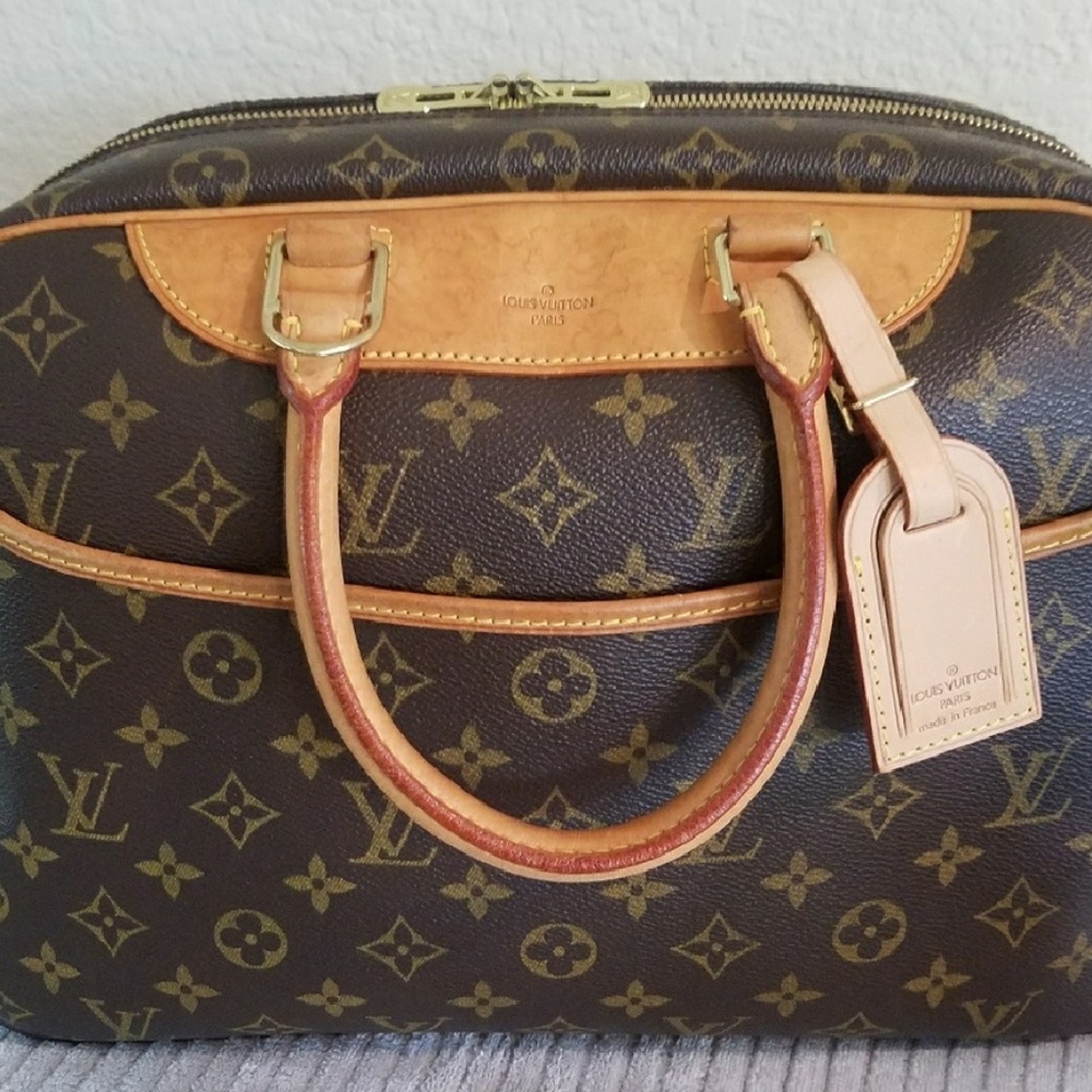 Louis Vuitton Deauville Satchel